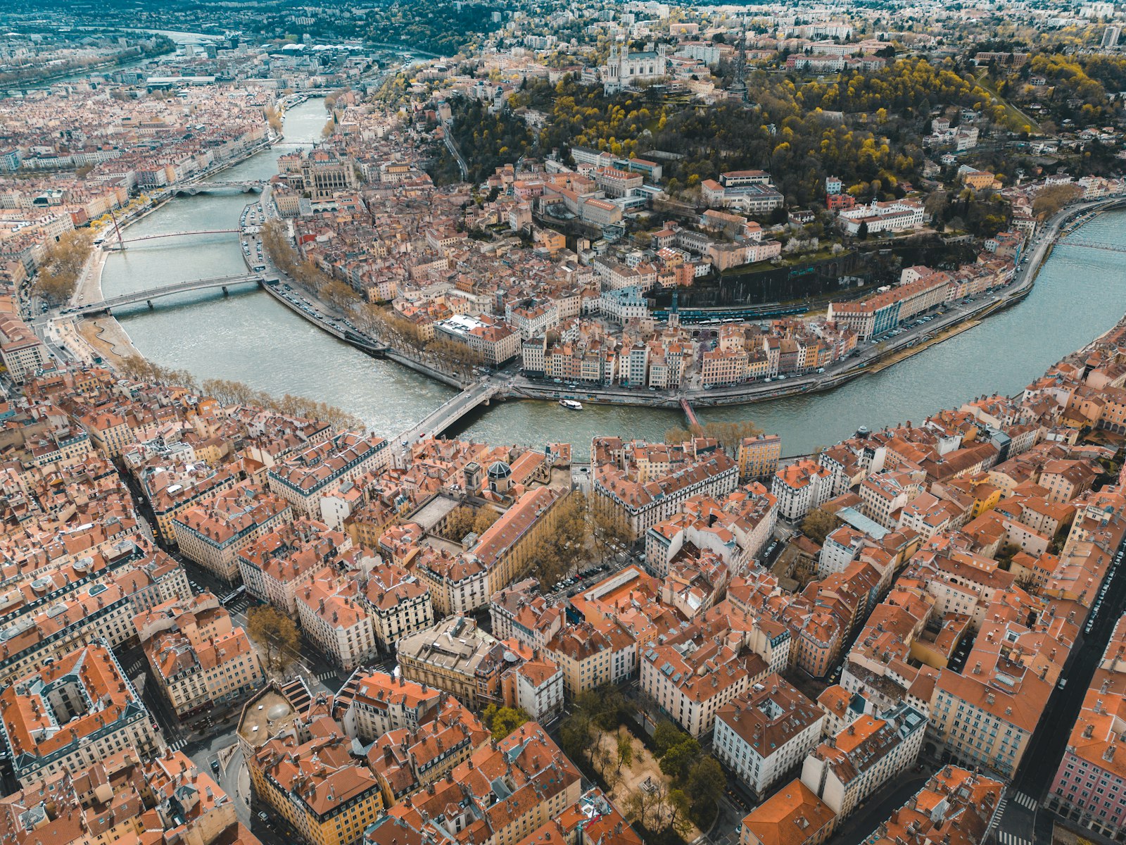 Lyon vue du ciel, entre Saône et Rhône